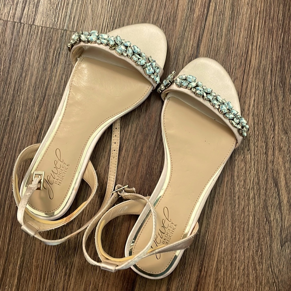 Jewel Badgley Mischka Women's Ohara Flat Evening Sandals